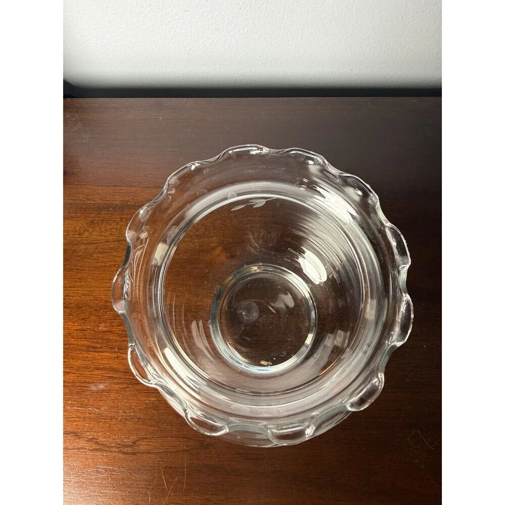 Princess House Heritage Crystal Etched Ruffled Scalloped Rim Vase Vintage 5.5